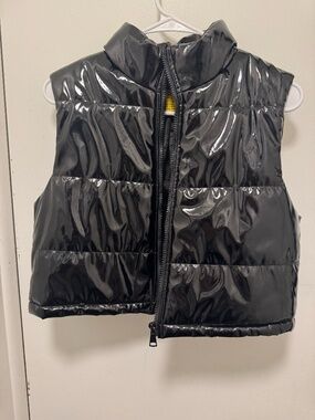 Daisy Glossy Black Puffer Vest